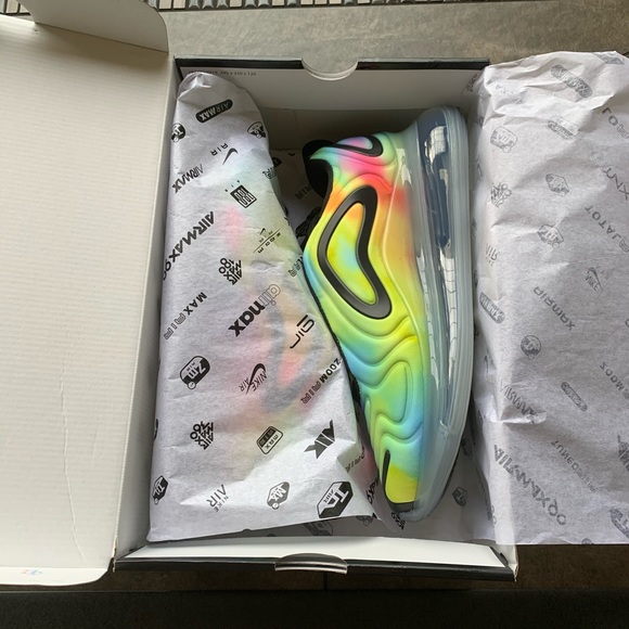 Nike air max 720 • BRAND NEW/NEVER WORN • - Picture 5 of 16